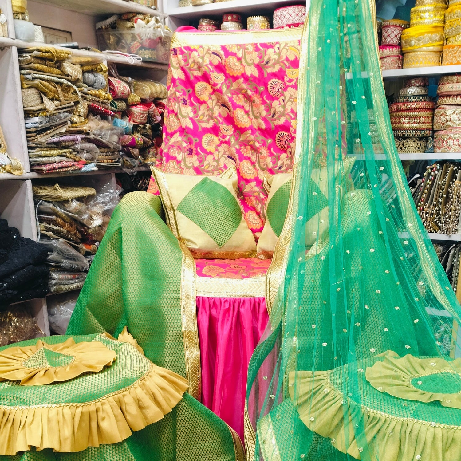 Sona E Bahar  Guru Ji Chola Set