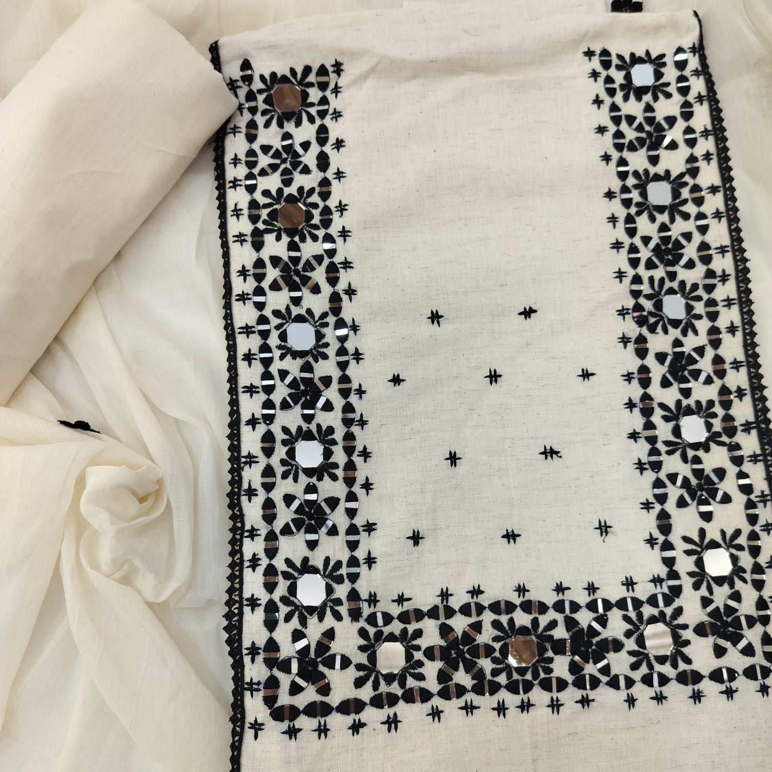 Elegant Pure Muslin Suit with Digital Print & Pearl Highlights