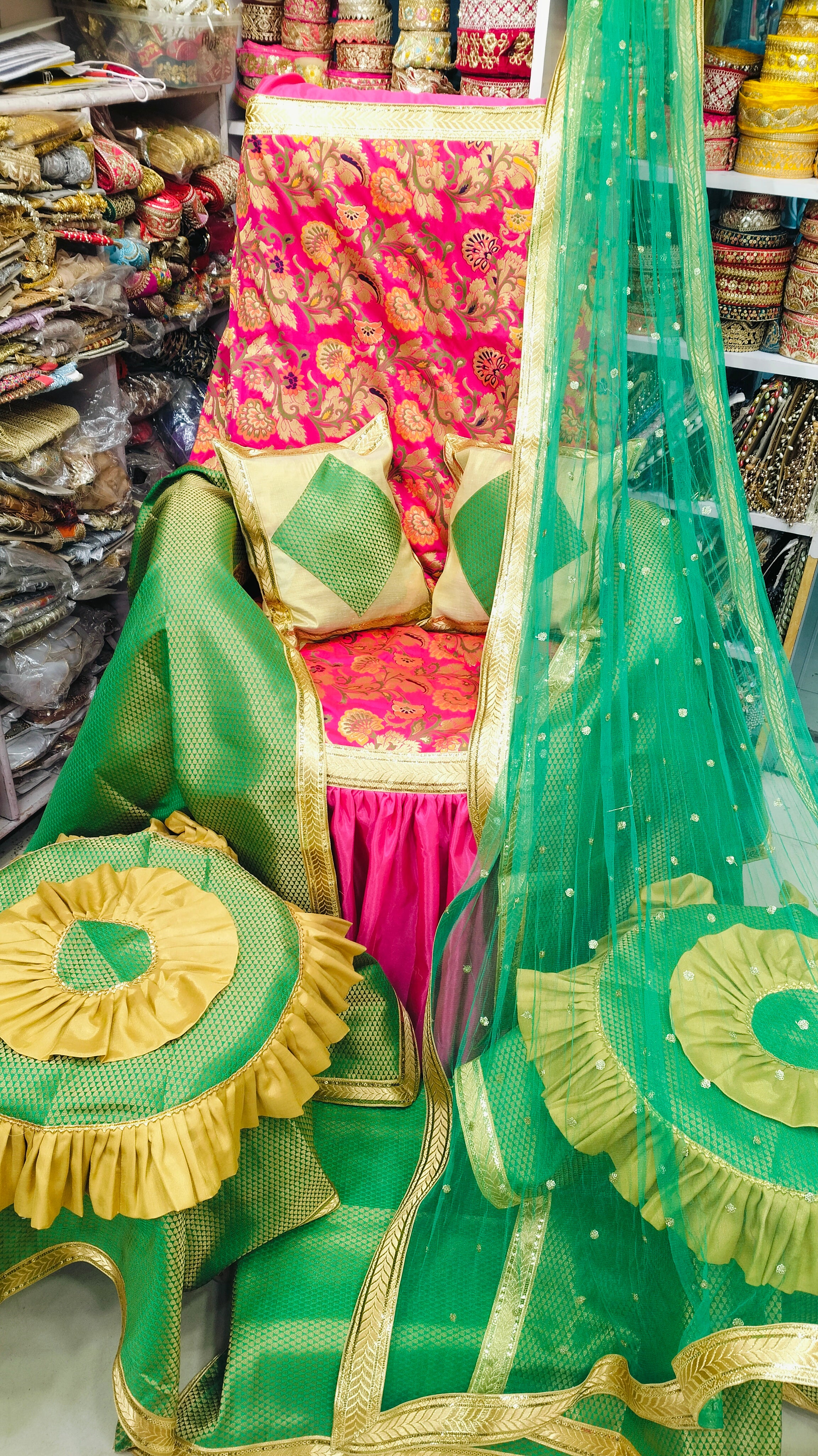 Sona E Bahar  Guru Ji Chola Set