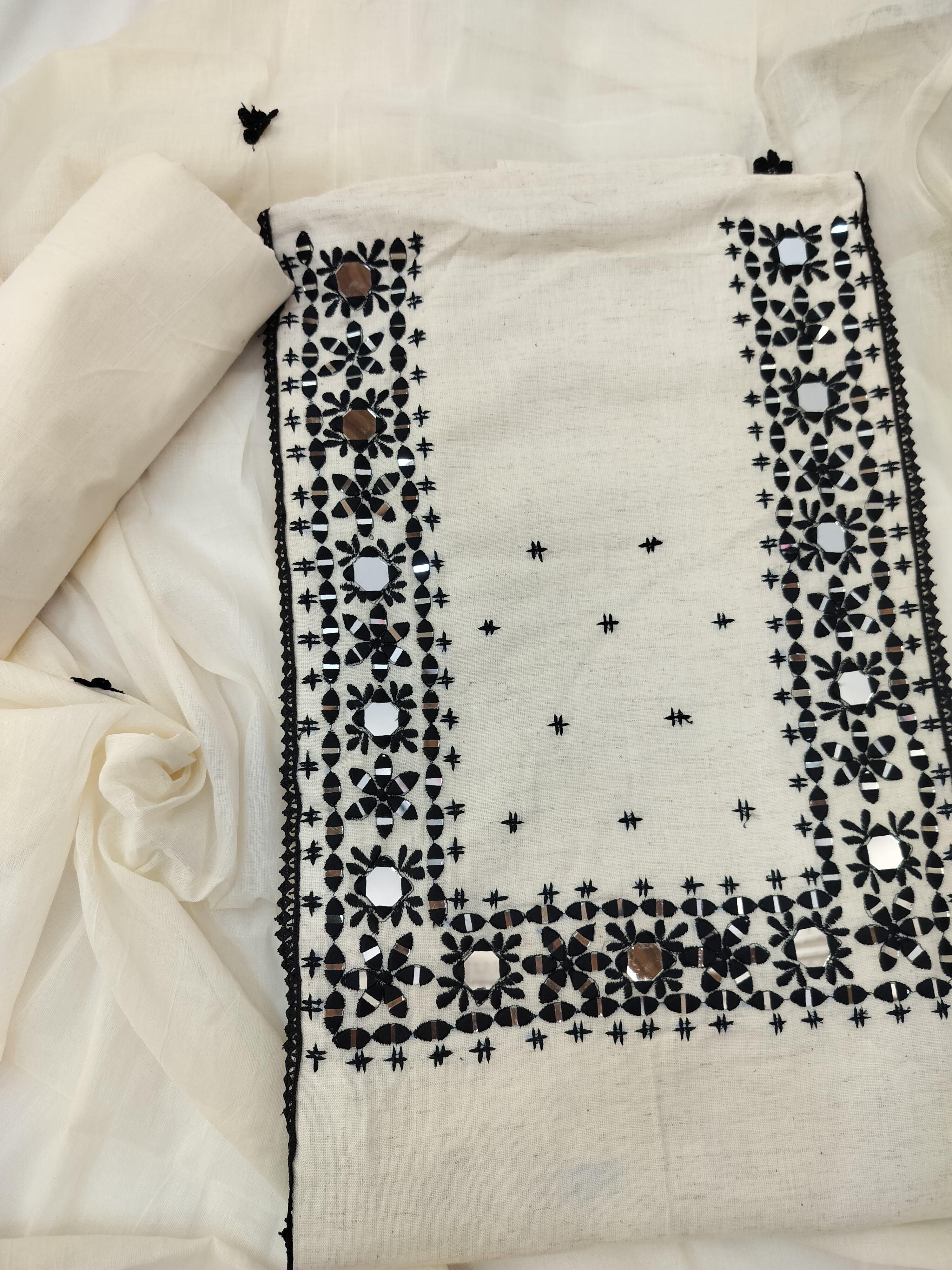 Graceful Pure Kota Silk Suit with Patola Border and Mehroon Cambric Bottom